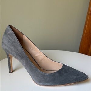 Via Spiga grey suede pumps pointy toe & sleek stiletto heel evening office EUC